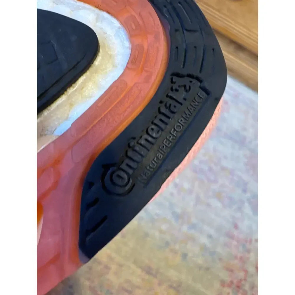 Adidas‎ Ultraboost 22 HEAT.RDY runnibg Shoes Light Flash Orange 8.5